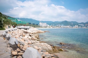 11.5 | 世界最长海滨栈道有多长？漫步深圳最美精华段，打卡大小梅沙，老少皆宜！