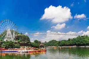 12.9（星期六）| 畅游东莞隐贤山庄、 挑战3D玻璃桥、探秘动物世界、 追溯恐龙时代