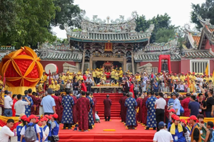 6.27-28 限时优惠！ | 打卡福建东山岛隆重的传统节日-关帝文化节！环岛骑行苏峰山，治愈的彩色小屋，众多电影取景地