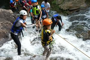 爱宝贝 少儿独立营，重磅来袭‼️ ‼️ ‼️  “溯溪”
