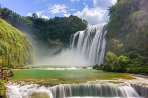 【3月15-19日花漾贵州】 黄果树瀑布、荔波小七孔、西江千户苗寨、平坝樱花、龙字田油菜花、藤甲部落、动车五日游