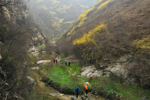【江山亲子线】宜阳曹窑大峡谷一日休闲徒步8km--薅野韭菜--户外野炊~烧烤篇