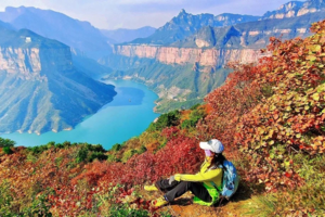 【江山户外】10月26 • 周六--“千里太行第一湾” 游龙湾-- 打卡鱼鳞石--赏太行秋色、一日10km徒步活动