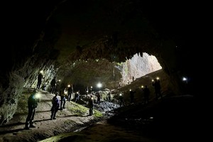 【江山户外】12月12 周四  徒步沁龙峡 探寻司马懿藏兵洞一日26km登山穿越活动