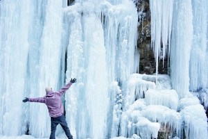 【江山户外】2月3·初六·  山西陵川--马武寨~一线天~七星潭~西仓---赏冰挂、玩滑冰一日12km徒步穿越活动