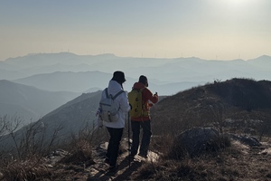 【江山户外】11月22  周六 第一期   媲美武功山穿越线路之  “张北草原、西山谷水大穿越”  吃南太行特色咸米饭