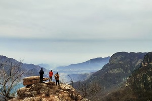 【江山户外】3月21  周六 ｜ 走太行古道，看红岩碧水，探千年古寺；春日赏花徒步行