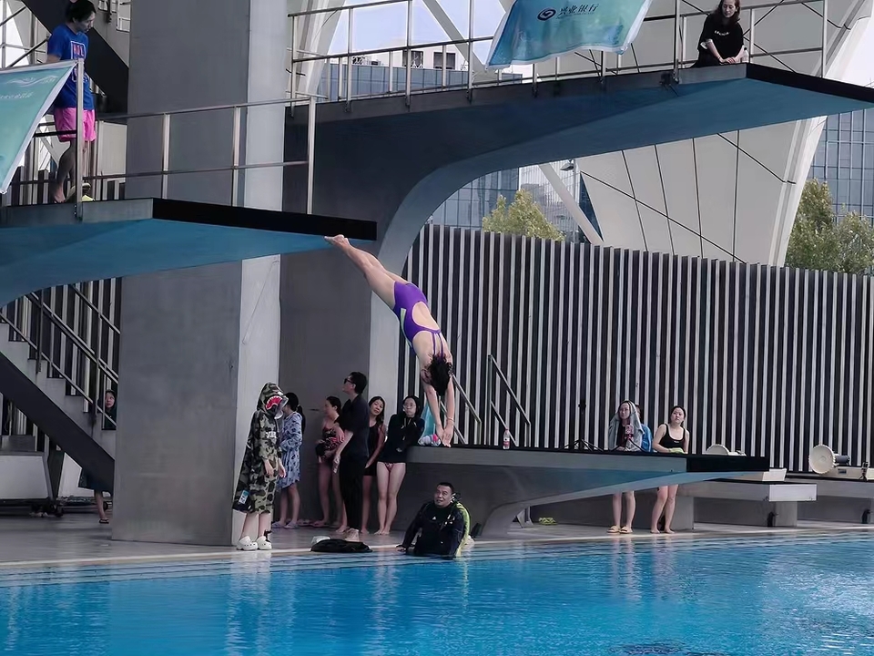 4a402a0b09f312973409ba4cc442573