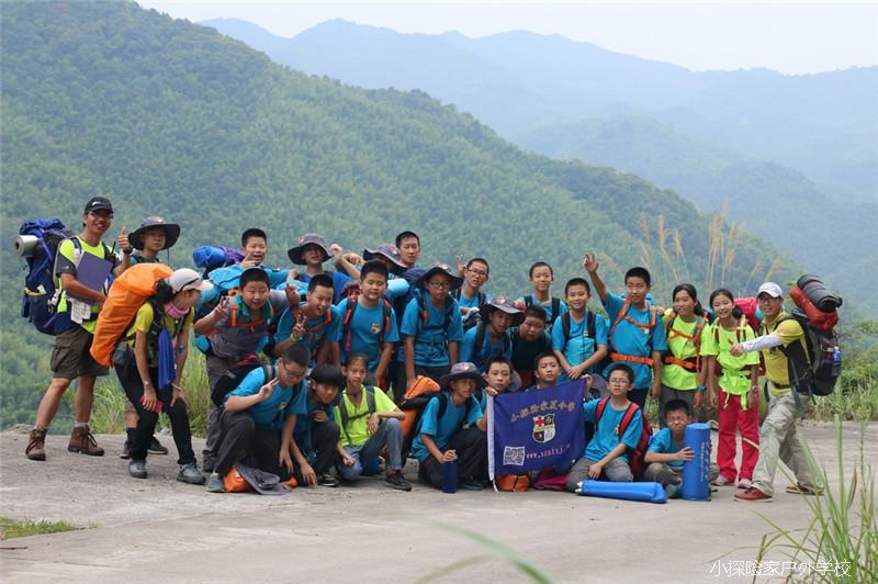 004709cyddvdpy8kb776xz