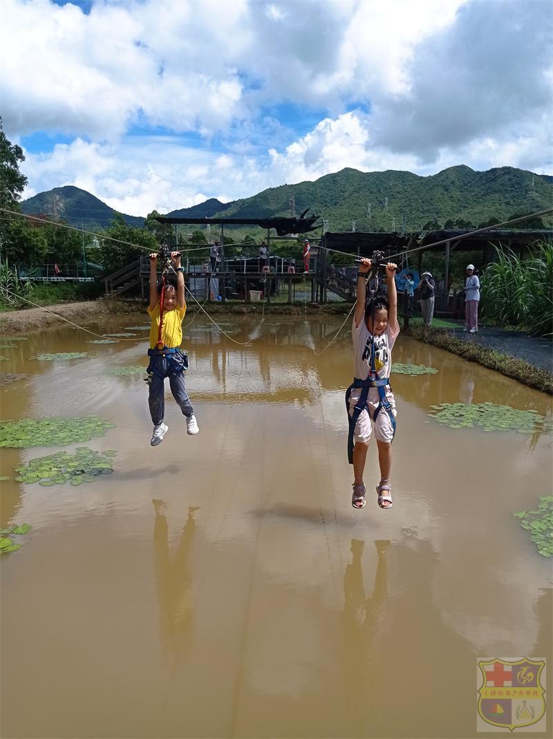 mmexport1657370365881