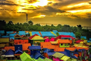 印尼爪哇深度7日｜日惹婆罗浮屠，普兰班南，天王岛到玛琅彩虹村，赛武瀑布布罗莫火山之旅