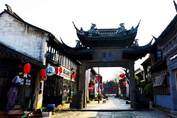 南方最美十大小镇 凤凰古城上榜，第一名的竟然是它