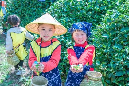 【三人行&乐途·4月9日火爆加推】万物生长·拥抱春光—狮山湖采茶·炒茶·挖笋·土灶头·萌宠喂养·宕口乐园！