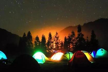 【三人行&乐途·露营季·萤火虫之夜】花园草坪、露营派对、端午游戏、篝火晚会……