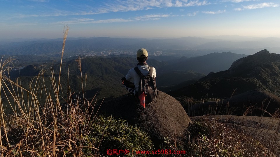 mmexport1638703752418