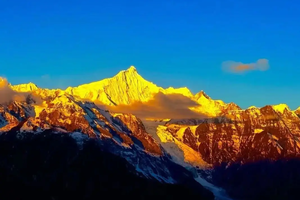 【遇见梅里6人精致小团】丽江+香格里拉+梅里雪山日照金山5日游（4钻）