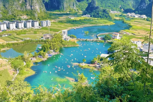 【秘境广西】清凉一夏· 桨板穿越开花的澄江，观跨国德天大瀑布，打卡崇左明仕田园 ，深度游北海涠洲岛6天5晚