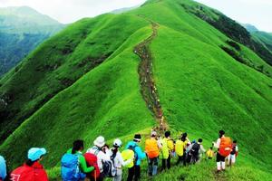 【武功山精华休闲3日】2025相约网红武功山-云中草原户外天堂-星空栈道-日出日落-休闲精华段3日游