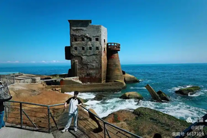 【汕尾山海徒步2天】2025汕尾红海湾网红海上古堡、南海寺、红宫红场、鸡鸣寺、小岛渔村、长沙炮台、海丰美食街二日游