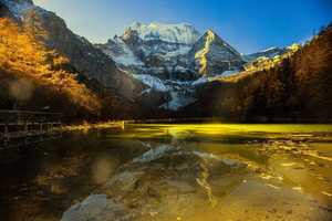 【大美稻亚·6日】2025 稻城亚丁+墨石公园+理塘+鱼子西+红海子+海子山+塔公草原6日半自由行