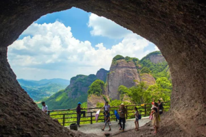12.14周日【赣南脐橙之乡】脐橙入园任摘任吃，龙南小武当山，玻璃桥玻璃栈道