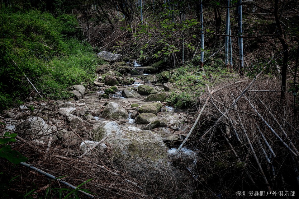 cByQs3pH9YLftgh_CWGQOXifio6UI_4hJxZQCW-7eOZSNELPUCNAY36uAc-Bohcg