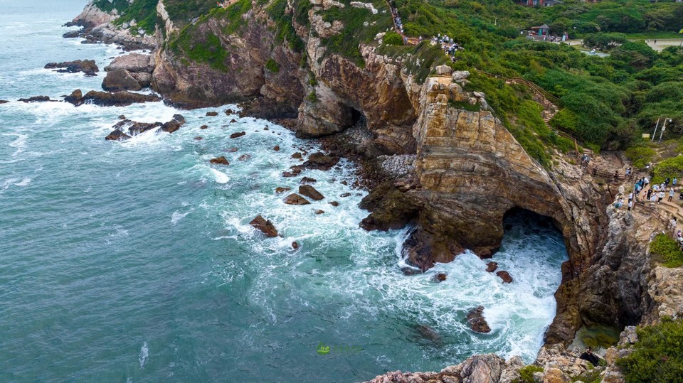 2b95933c6a6993979513790b970c736