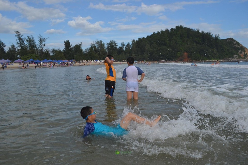 9C72317C-8F38-4B6C-AB41-D1616C013F70