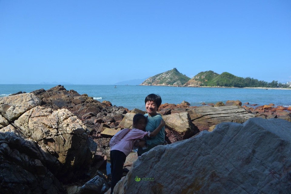 17460B80-1EA9-4E67-ADC1-B34992335E30