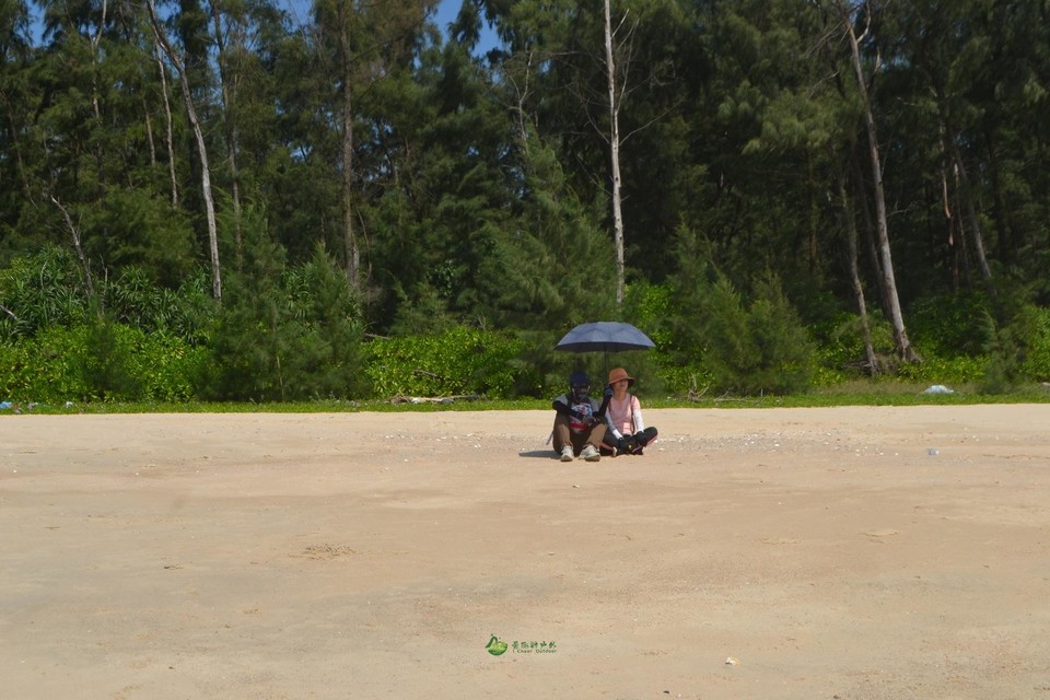 4CB8C17C-65F9-4EC2-8CC0-20ECCFD7A868