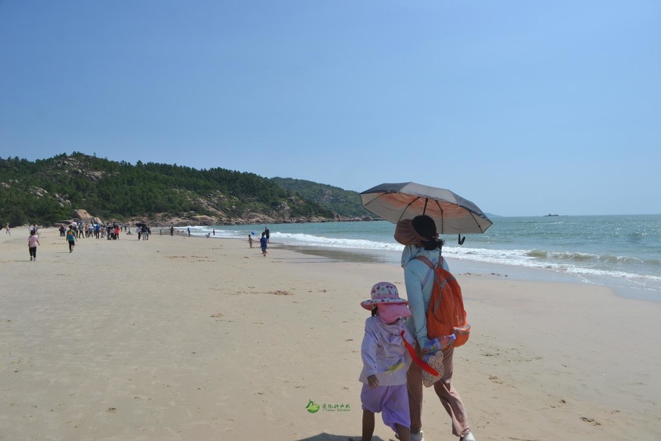 AFC2BD10-BD92-4CB5-9F37-D626D6F27F35