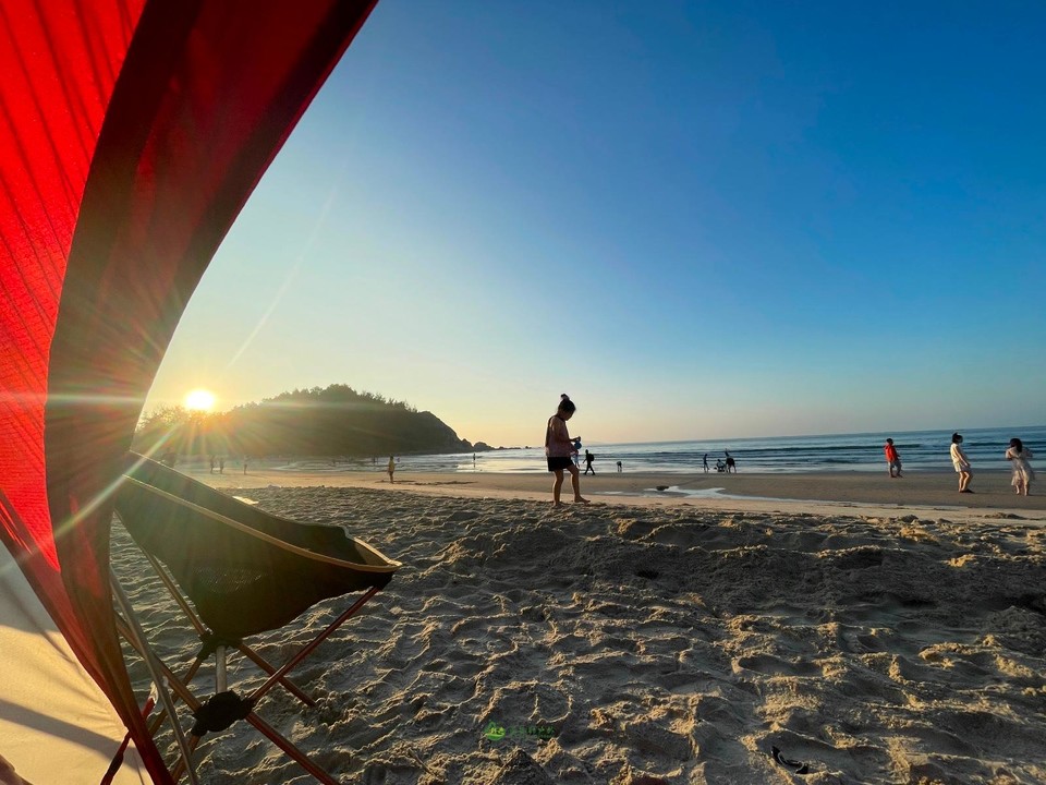 A0E94CEB-ED1A-4D89-8057-BCA075EA7BC6