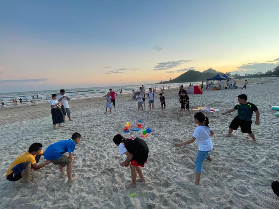 48A9EB30-57F8-468F-BF16-2A357FD3F89A