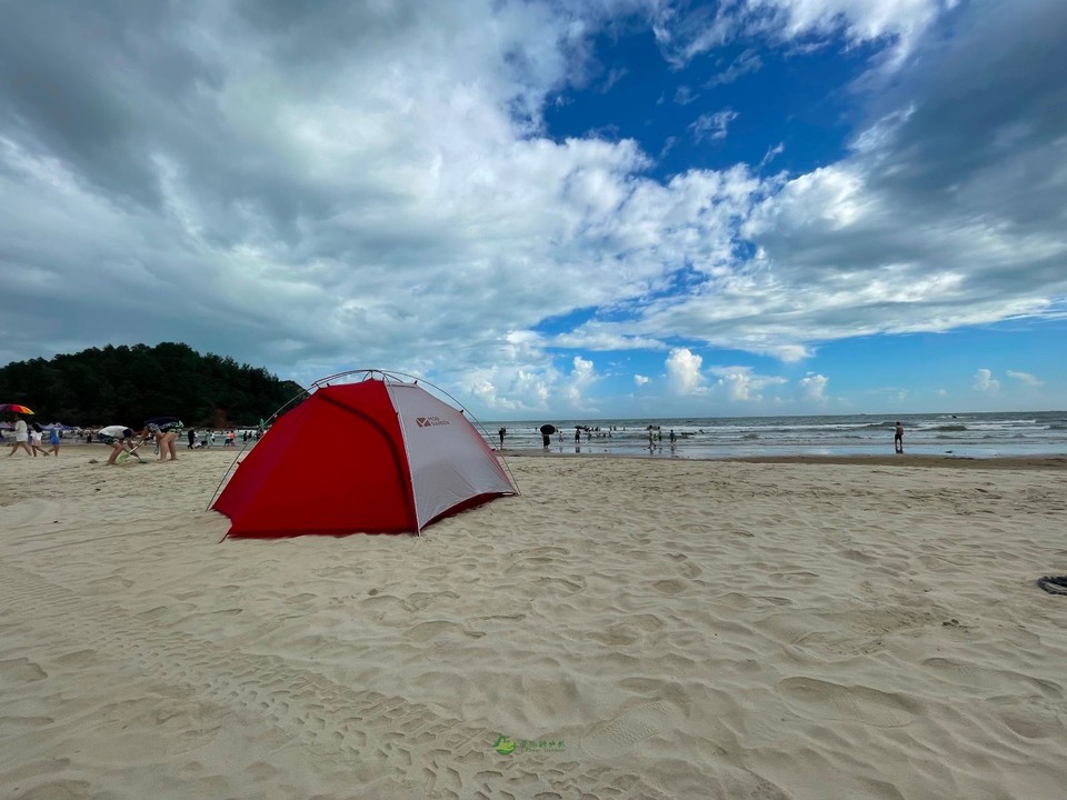 9106E26C-BBBE-4D86-95A0-9E824435E3C5