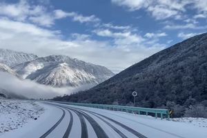 好看的皮囊千篇一律，有趣的灵魂万里挑一