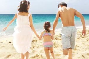 【亲子派】厦门鼓浪屿，帆船出海邂逅白海豚，赶海五缘湾，探秘土楼，猫街，沙坡尾五日游