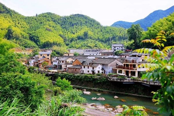 9.4 周日[游玩主题 . 马岭古道徒步] 打卡芦茨村-茆坪村-石舍村，乡野田园，徽派建筑，山环水抱，感受精致隐逸的桐庐