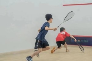 【下雨也能玩】6.30壁球--源于英国贵族的运动