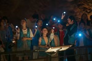 【独立营】6.29-6.30夜宿地质博物馆，泡温泉、夜探博物、沙池寻宝、探秘猿人洞、挖化石