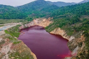 亲子徒步 | 12.8李白题词处，江宁横山，遇见咖啡湖与翡翠湖