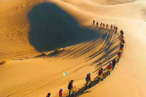 国庆活动 | 「四天三晚 」09.30-10.03 腾格里沙漠五湖连穿