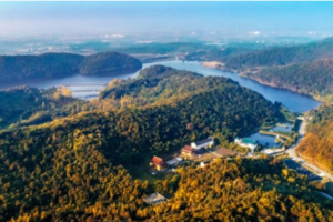 登山系列 | 10.21 穿越秋湖山无想山，聆洞壁琴音，行走秋日山林