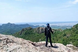 登山徒步 | 03.22 圌山五峰山穿越，栈道与野道共存，一步一景，遇见万里长江第一塔