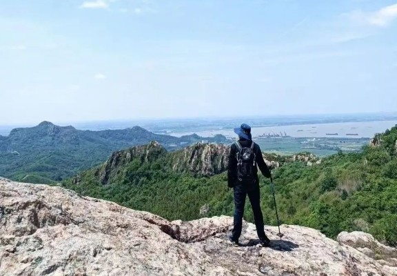 登山系列 | 06.09 圌山~五峰山穿越，栈道与野道共存，一步一景，观万里长江第一塔