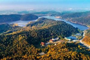 徒步系列 | 03.12 穿越秋湖山到十里梅林赏无想山美景