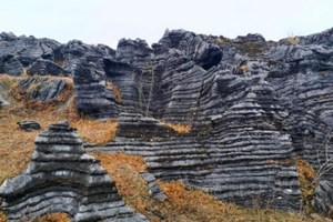 每周三四六日出发【阳山江英古道】喀斯特地貌深处，探寻千年古道记忆,广东版“墨石公园” 、打卡“千里江山图“