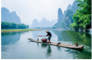 初二出发【行摄桂林阳朔4天】象鼻山-漓江竹筏游-遇龙河-聚龙潭溶洞-黄姚古镇-梧州骑楼城-