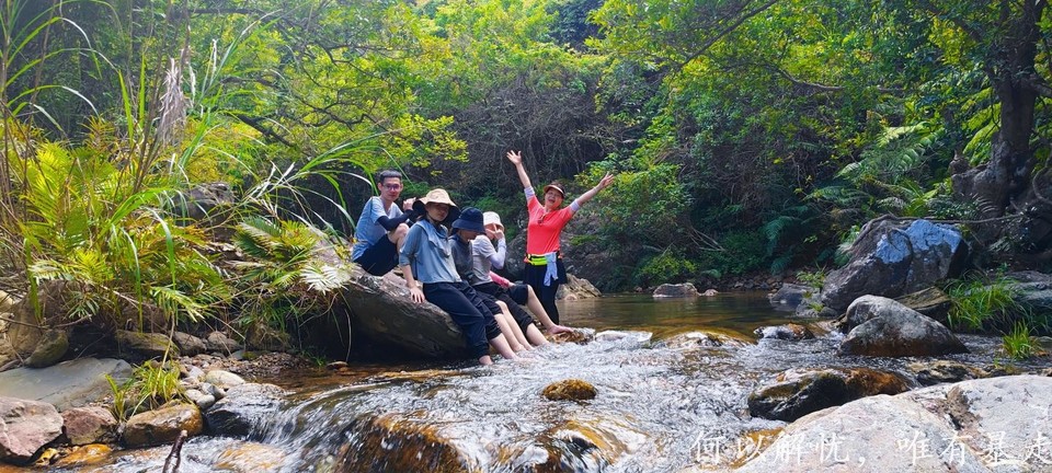 情人谷溯溪 02