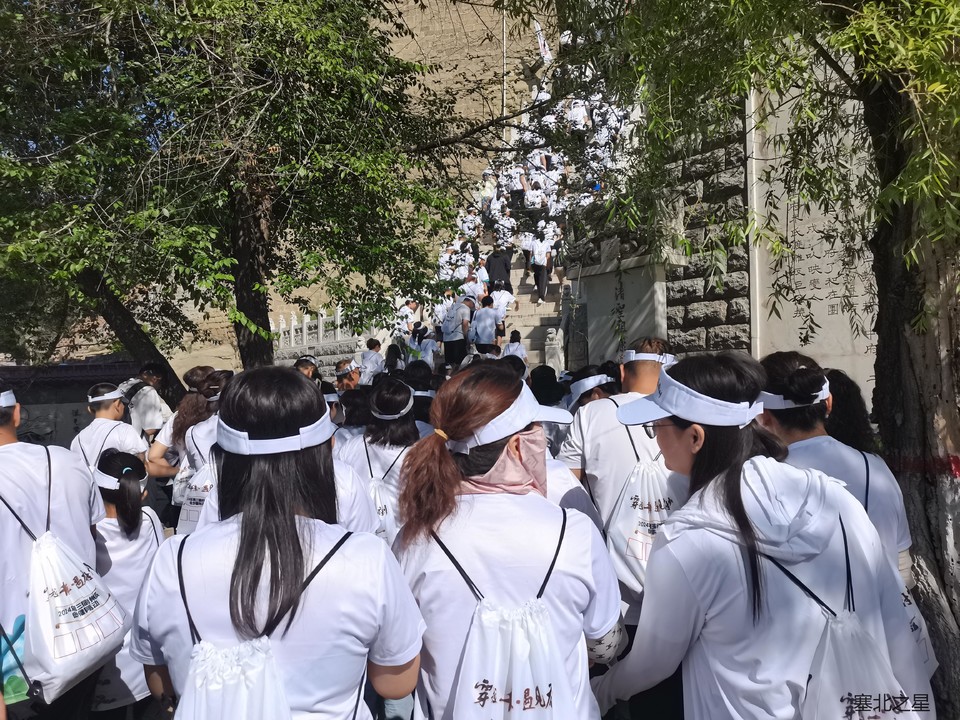 9a03469f257646d2d123c43d3227127