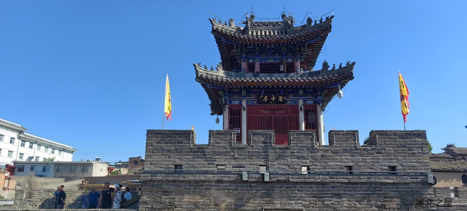 607c75a3df94b1b3751159548146ccd